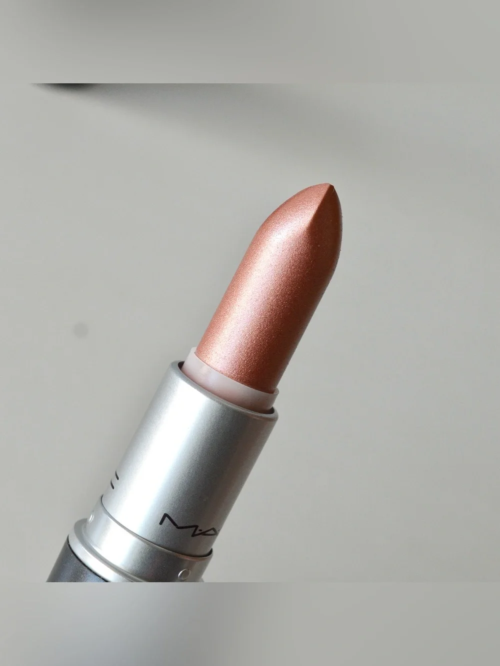 MAC Cosmetics Lipstick *MISCHIEVOUS* Extra Rare Limited Edition Peach BNIB